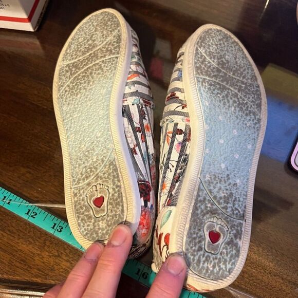 Skechers BOBS Memory Foam White Floral Mesh Slip On Women's 5.5 - Picture 7 of 8